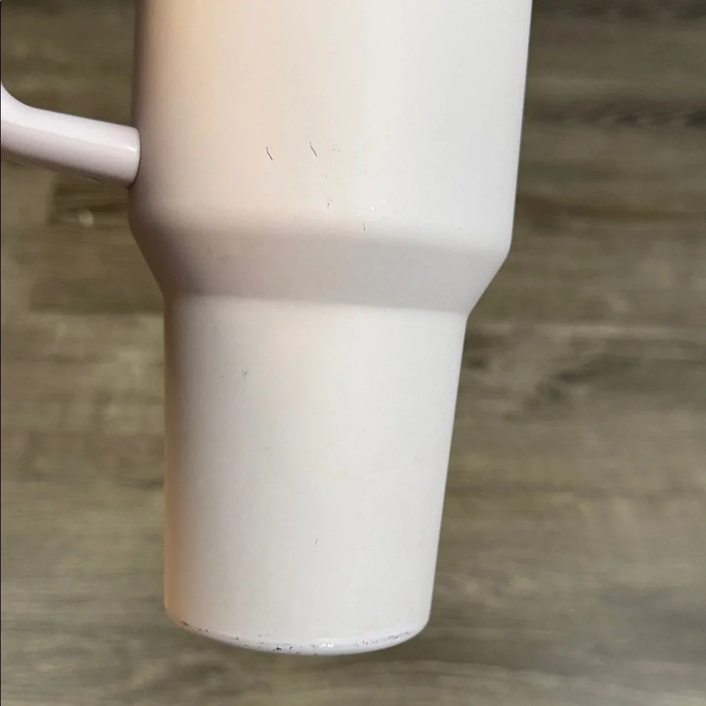 Stanley Lavender Insulated Tumbler with Handle 40 oz - Picture 5 of 5